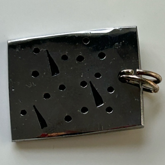 Silver Rectangular Pendant - Picture 4 of 5